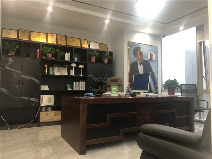 唐風(fēng)采成都店 唐風(fēng)采成都店辦公室
